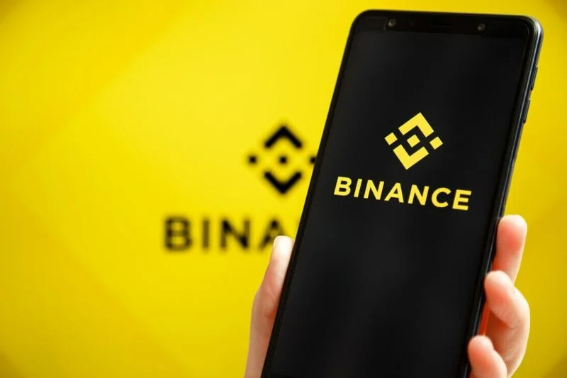 Binance's Future: Trump Pardon News and Crypto's Next Chapter